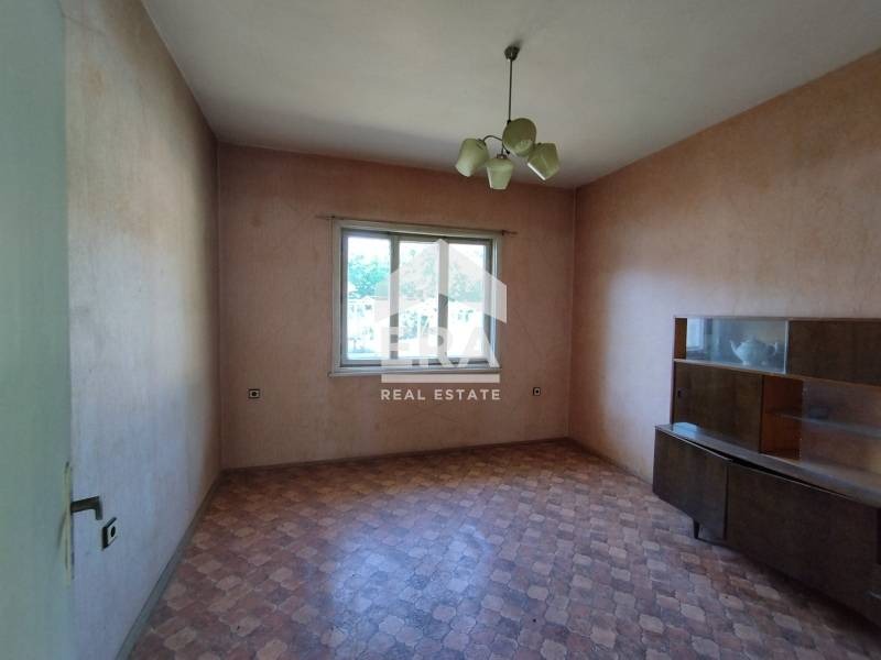 Продава ЕТАЖ ОТ КЪЩА, гр. Хасково, Македонски, снимка 11 - Етаж от къща - 55144995