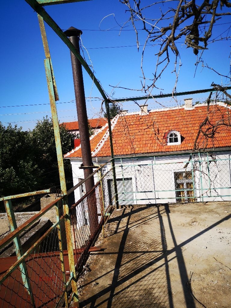 Продава  Къща област Стара Загора , гр. Мъглиж , 186 кв.м | 46764520 - изображение [2]