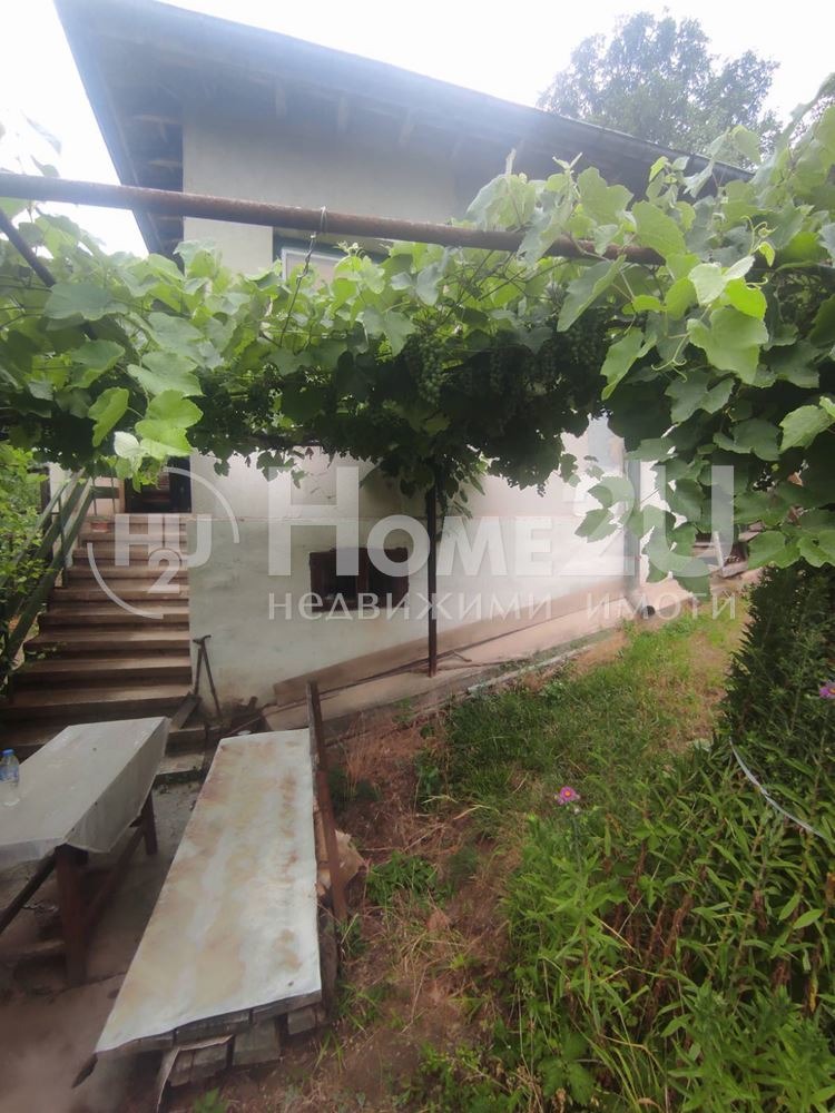 Продава КЪЩА, с. Круша, област София област, снимка 2 - Къщи - 52187715