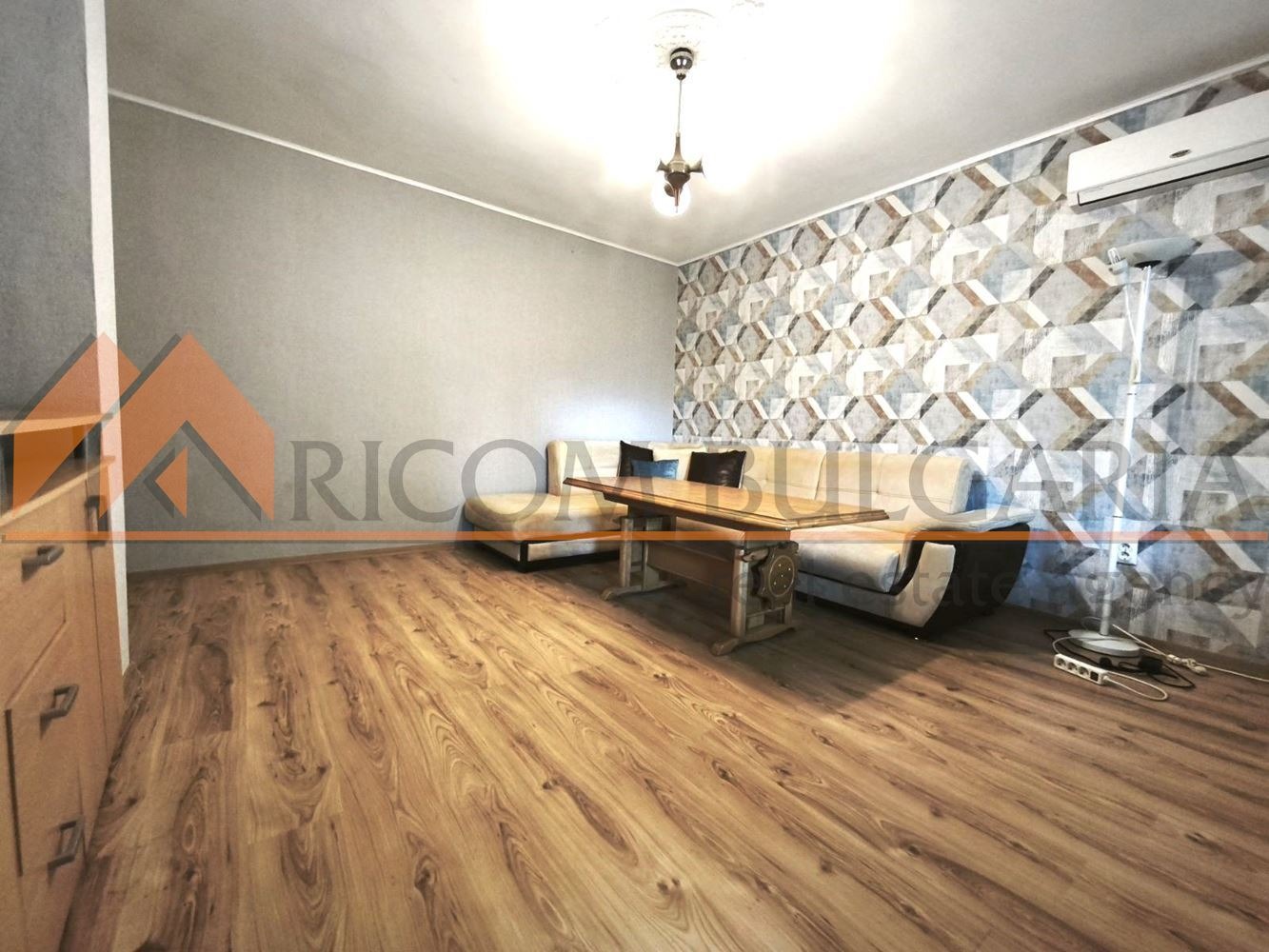 Продава 3-СТАЕН, гр. Варна, Автогара, снимка 2 - Апартаменти - 55047695