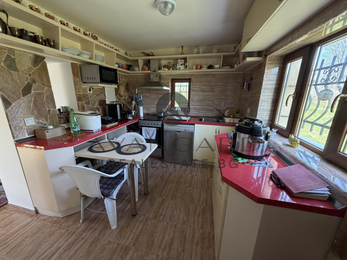 Продава КЪЩА, с. Горна махала, област Пловдив, снимка 4 - Къщи - 54261942