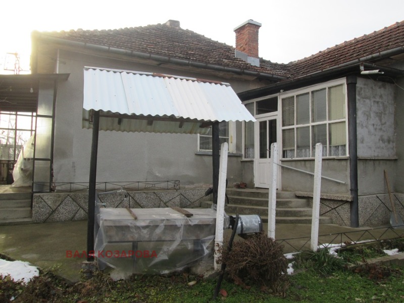 Продава КЪЩА в област Плевен, с. Крушовене - 74 кв.м / 56 500 € » 110 504.40 лв., ВАЛЯ КОЗАРОВА