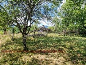 Maison Apriltsi, région Lovetch 12