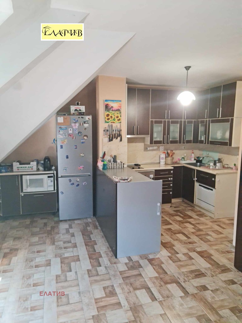 Продава  3-стаен град Русе , Център , 110 кв.м | 42751544