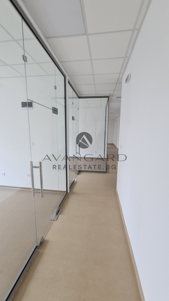 Na sprzedaż  Biuro Plowdiw , Centar , 130 mkw | 34799051 - obraz [3]