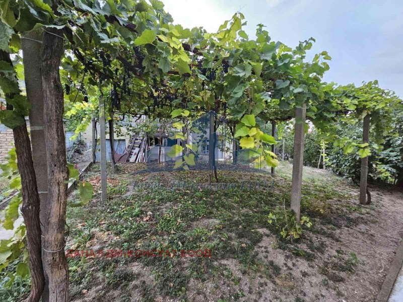 Til salg  Hus Shumen , Divdyadovo , 90 kvm | 17150714 - billede [8]