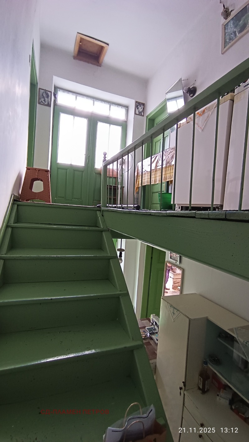 Продава КЪЩА, с. Веселиново, област Шумен, снимка 14 - Къщи - 52570987