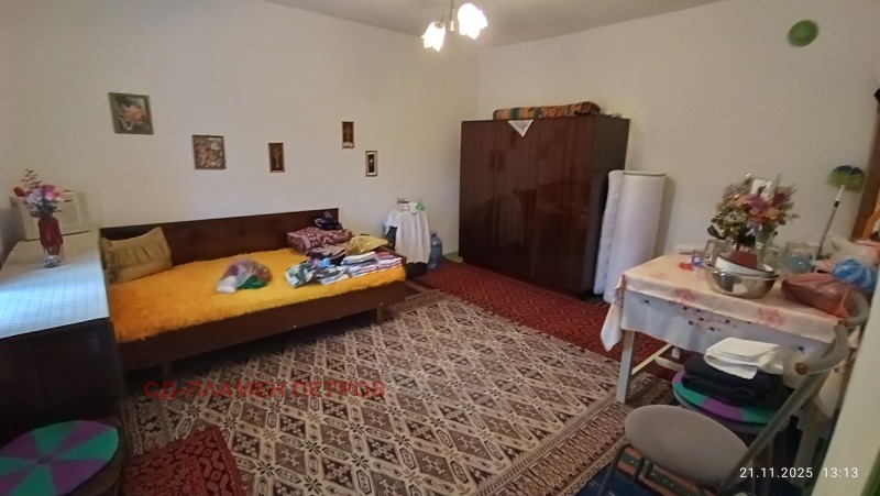 Продава КЪЩА, с. Веселиново, област Шумен, снимка 16 - Къщи - 52570987