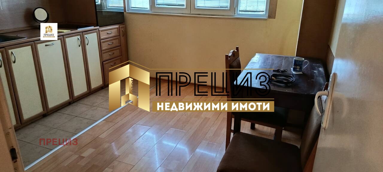Продава 3-СТАЕН, гр. Шумен, Болницата, снимка 2 - Апартаменти - 55902745
