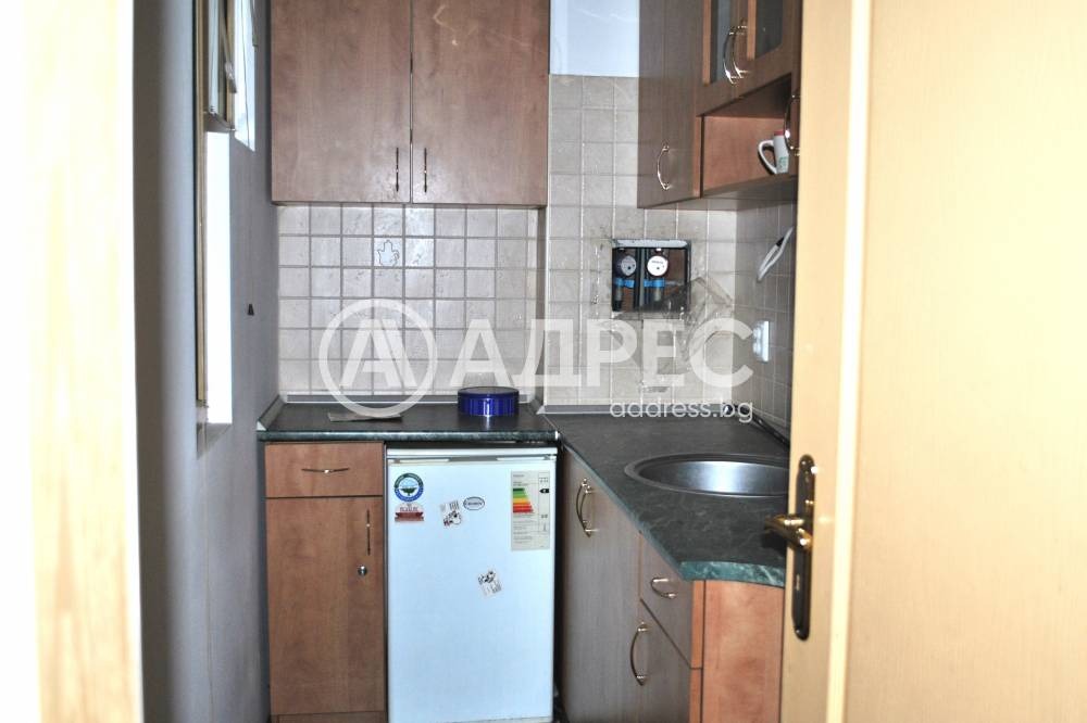 Продава ОФИС, гр. София, Оборище, снимка 12 - Офиси - 54604674