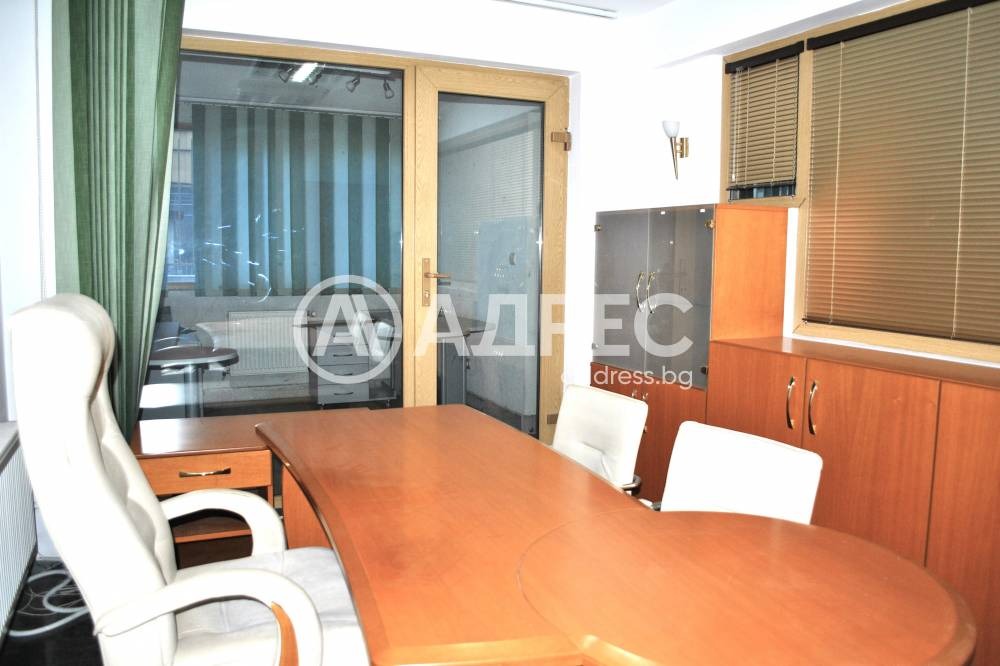 Продава ОФИС, гр. София, Оборище, снимка 7 - Офиси - 54604674