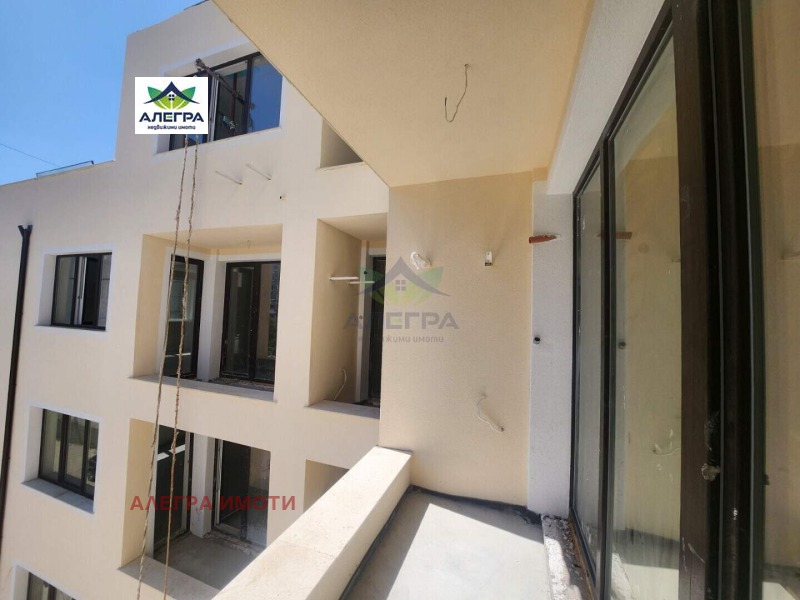 In vendita  1 camera da letto Pazardgik , Ustrem , 61 mq | 50685862