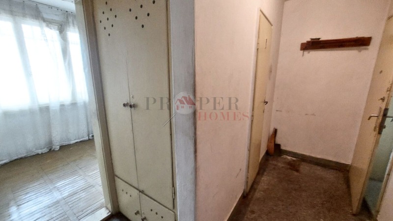 Продава 2-СТАЕН, гр. Велико Търново, Център, снимка 2 - Апартаменти - 52650824