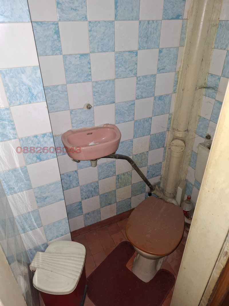 Продава МНОГОСТАЕН, гр. Велико Търново, Света гора, снимка 13 - Апартаменти - 52783937