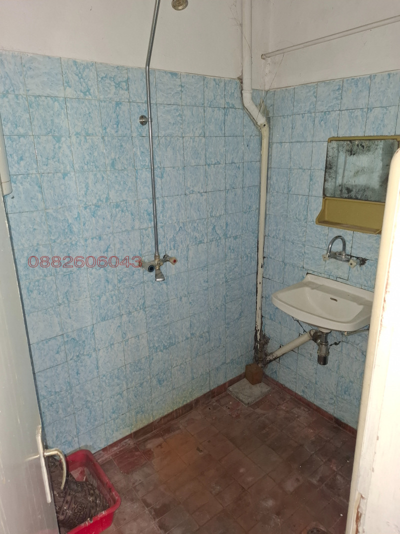 Продава МНОГОСТАЕН, гр. Велико Търново, Света гора, снимка 14 - Апартаменти - 52783937