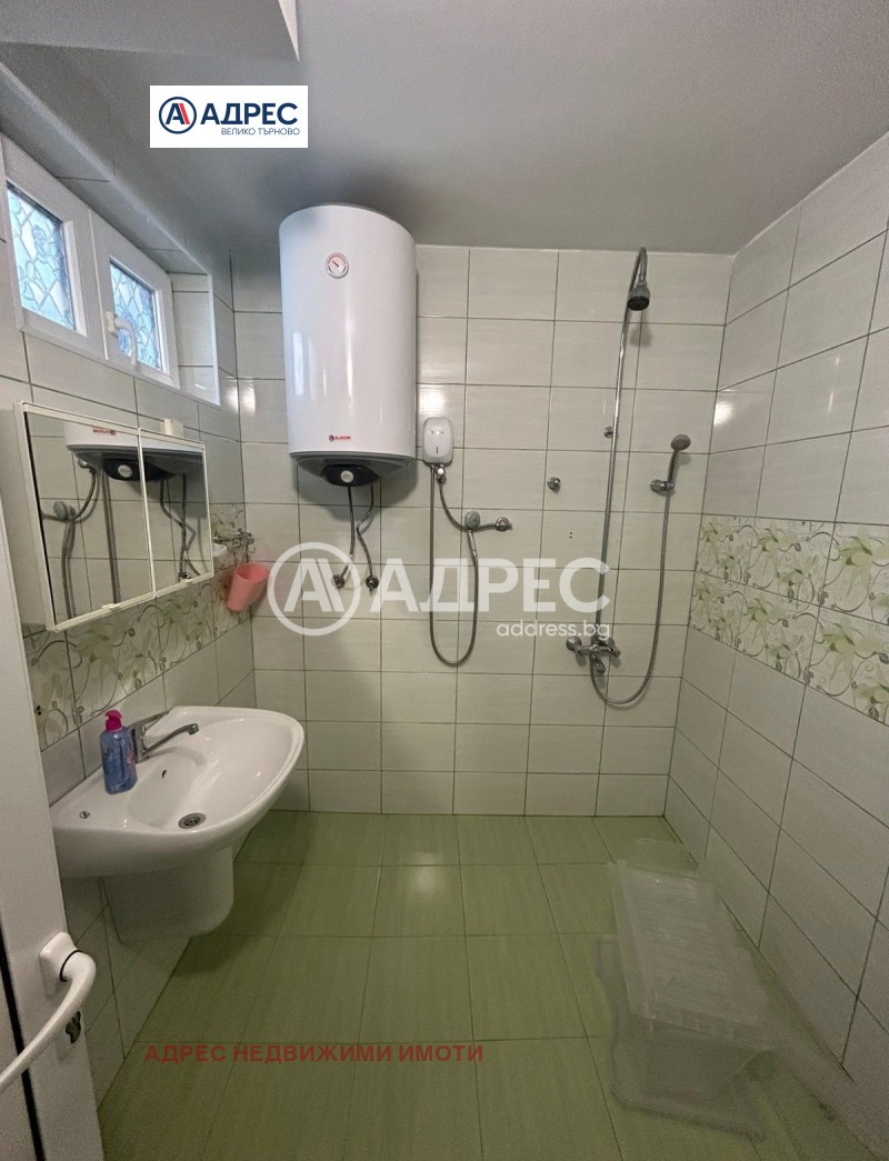 Продава МНОГОСТАЕН, гр. Велико Търново, Център, снимка 9 - Апартаменти - 53442051