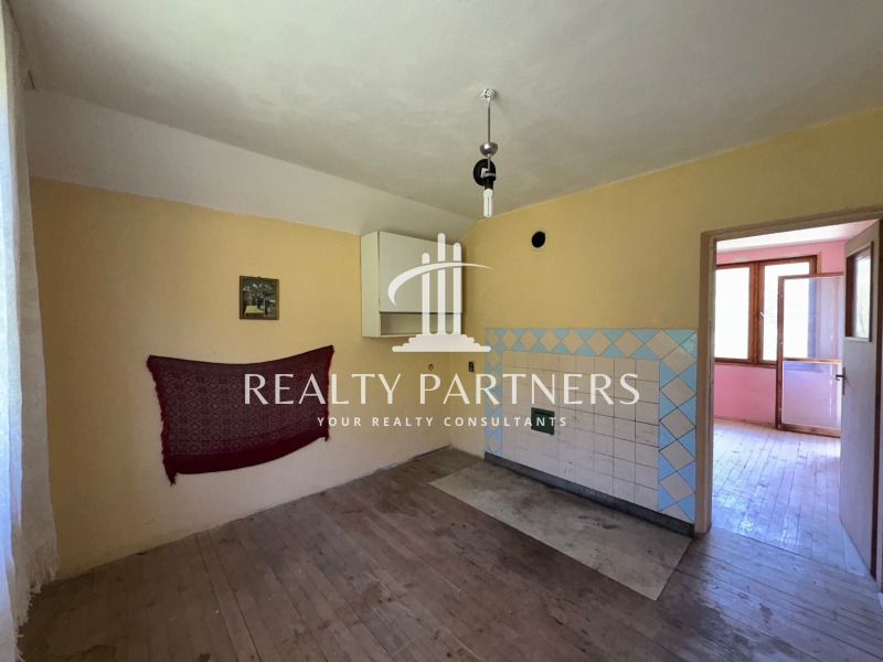 Продава  Къща област Перник , с. Филиповци , 125 кв.м | 76151129 - изображение [9]