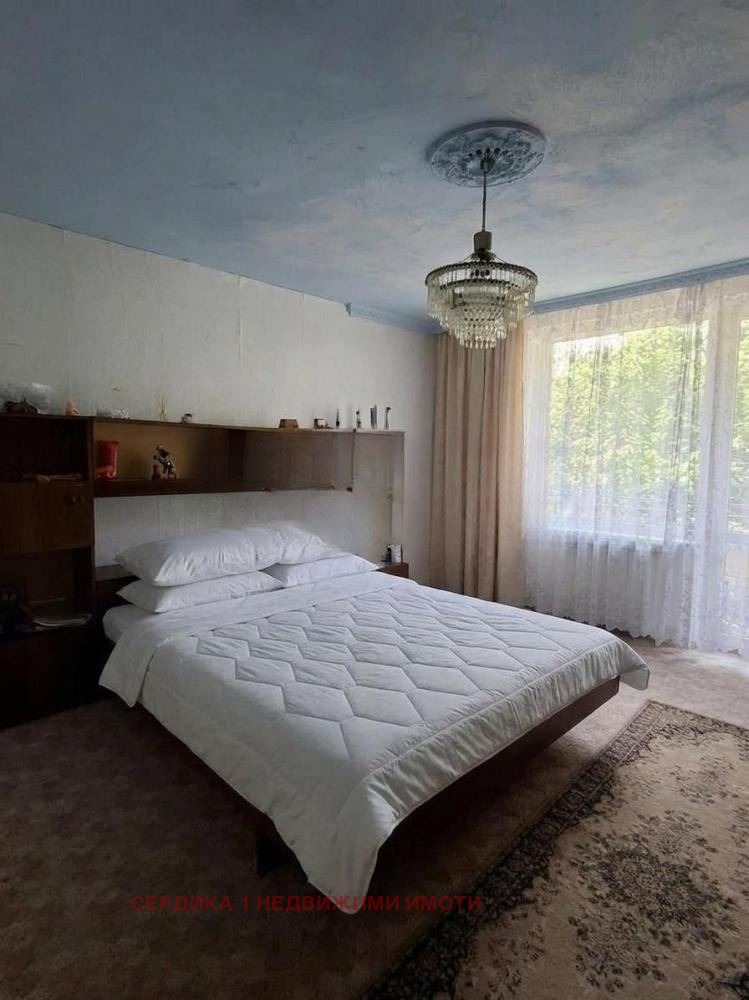 Продава КЪЩА, гр. Бобов дол, област Кюстендил, снимка 6 - Къщи - 54698694