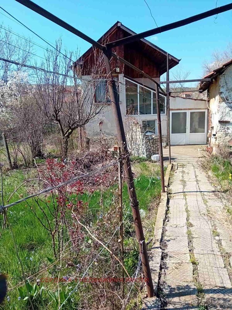 Продава КЪЩА, гр. Бобов дол, област Кюстендил, снимка 11 - Къщи - 54698694