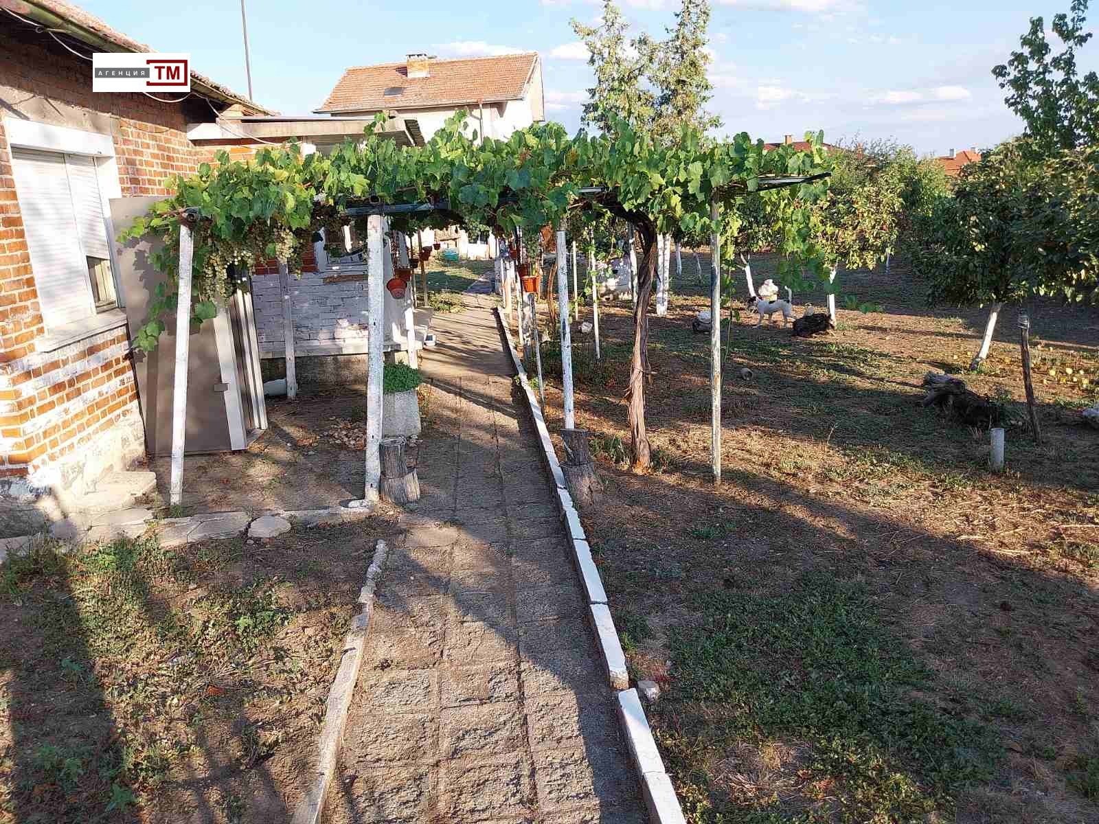 Продава КЪЩА, с. Знаменосец, област Стара Загора, снимка 2 - Къщи - 53680820