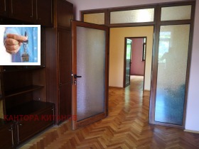 2 спаваће собе Центар, Софија