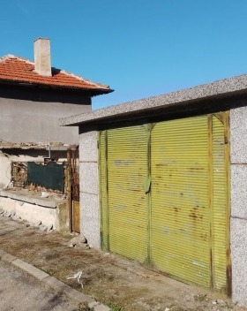 Casa Dolnoslav, regione Plovdiv 9