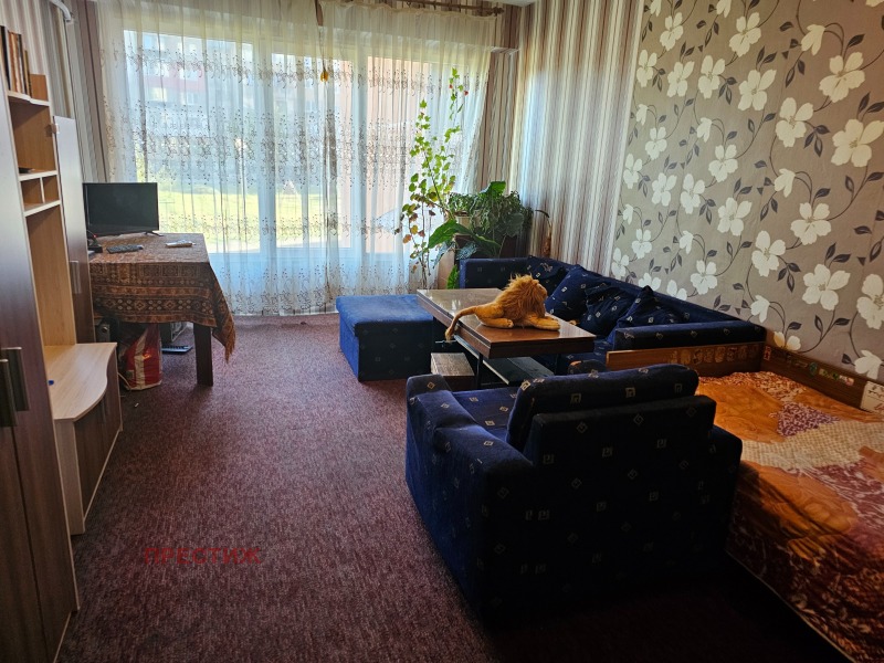 Til salg  1 soveværelse Pernik , Iztok , 67 kvm | 32135028