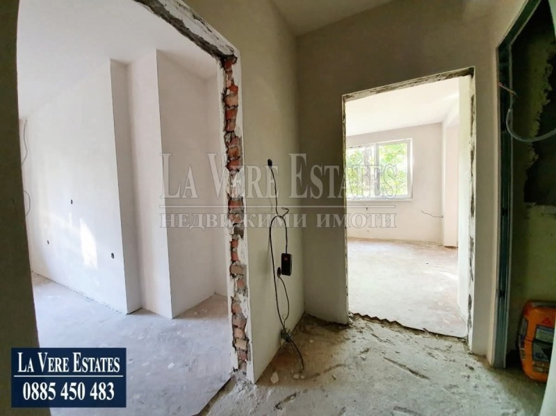Продава  4-стаен град Русе , Възраждане , 100 кв.м | 13068769 - изображение [13]
