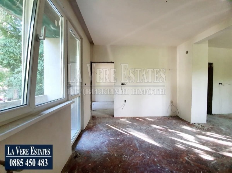 Продава  4-стаен град Русе , Възраждане , 100 кв.м | 13068769 - изображение [14]