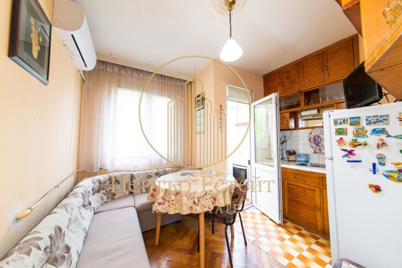 Продава 3-СТАЕН, град Плевен, Дружба 3 • 88500 € / 173090.95 лв. • 57262067 1