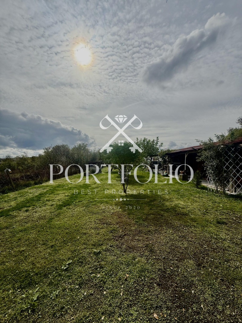 Продава КЪЩА, с. Черни връх, област Бургас, снимка 2 - Къщи - 52623129