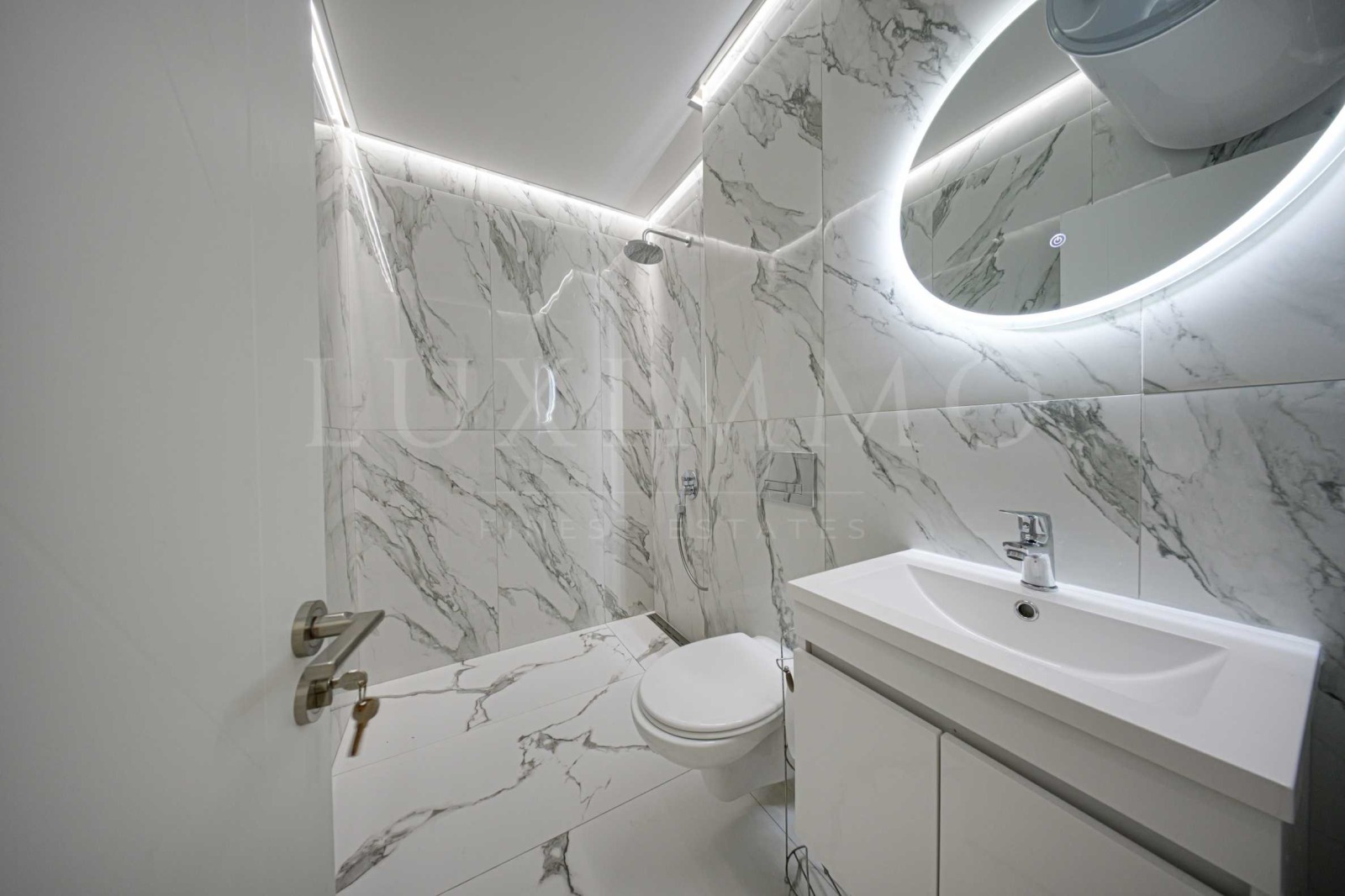 Продава 2-СТАЕН, гр. София, Витоша, снимка 6 - Апартаменти - 54064011