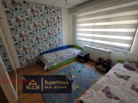 2 bedroom Orfey, Haskovo 8