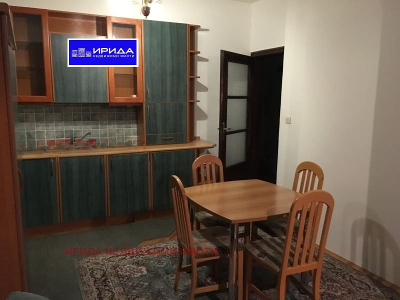 Na prodej  1 ložnice Sofia , Centar , 70 m2 | 82832474 - obraz [2]