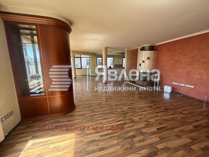 Продава МНОГОСТАЕН, гр. София, Лозенец, снимка 2 - Апартаменти - 54115353