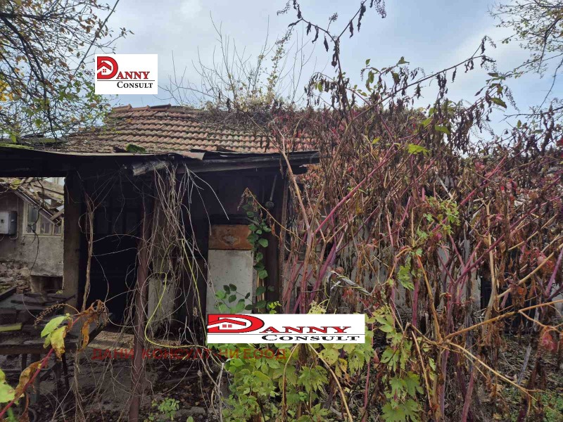 Продава КЪЩА, гр. Лясковец, област Велико Търново, снимка 6 - Къщи - 47304399