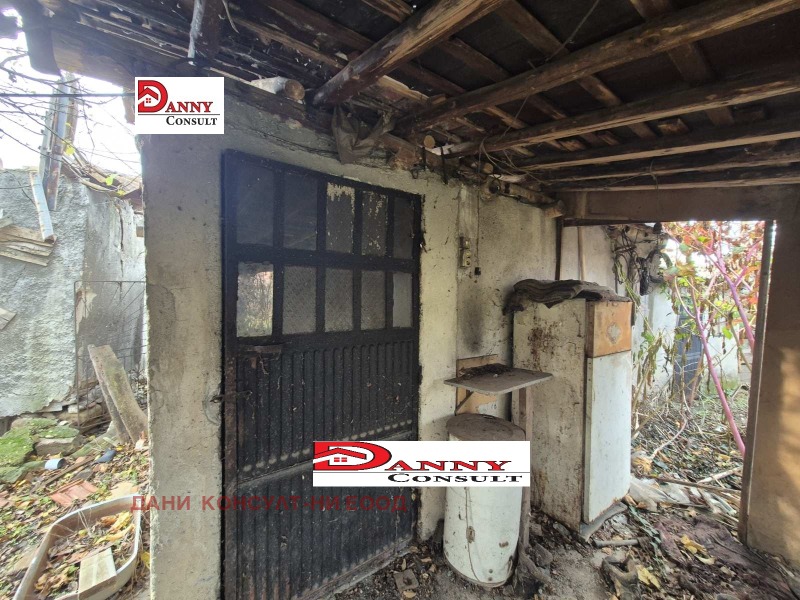 Продава КЪЩА, гр. Лясковец, област Велико Търново