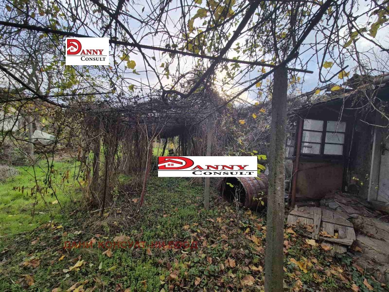 Продава КЪЩА, гр. Лясковец, област Велико Търново, снимка 3 - Къщи - 47304399