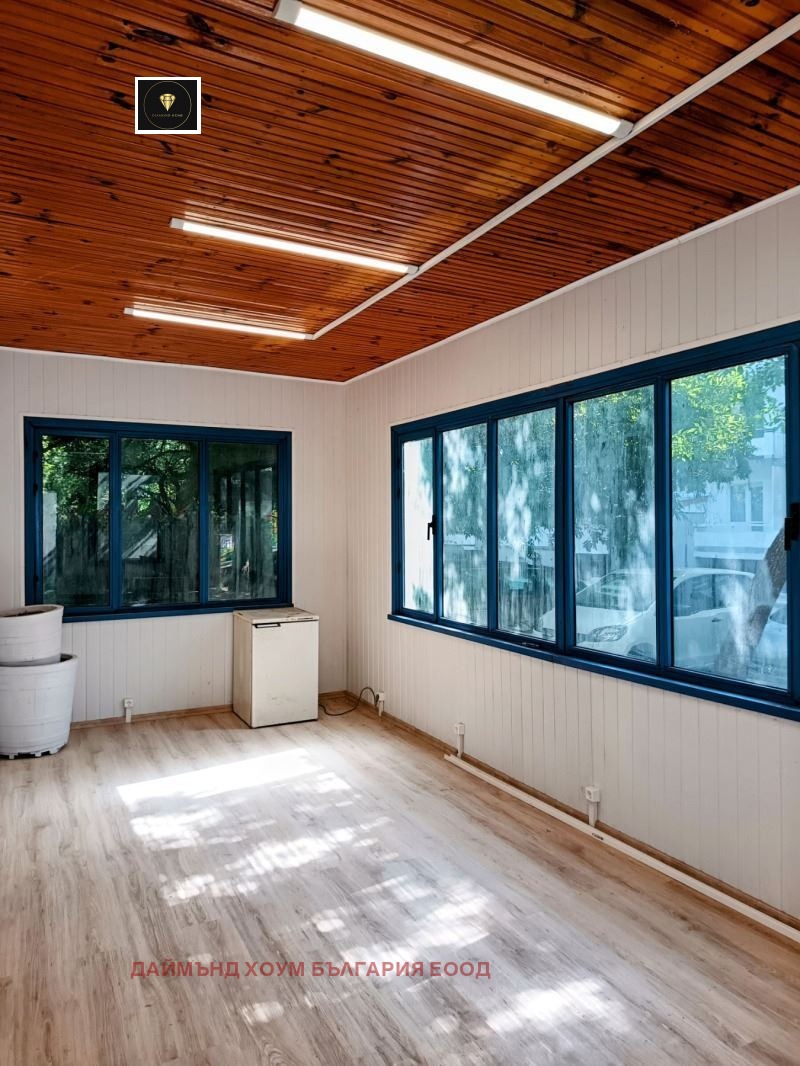 Продава МАГАЗИН, гр. Пловдив, Коматево, снимка 3 - Магазини - 52637964