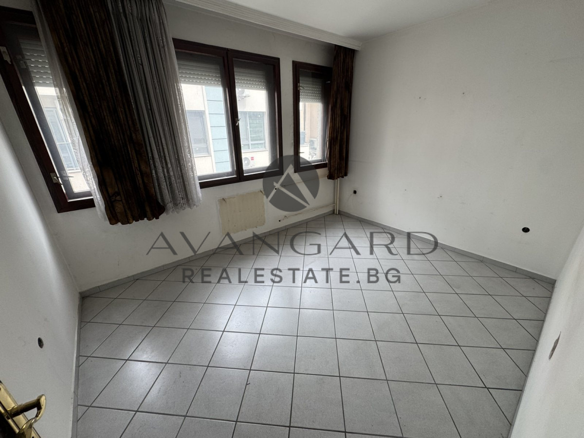 Продава 3-СТАЕН, гр. Пловдив, Център, снимка 6 - Апартаменти - 52213923