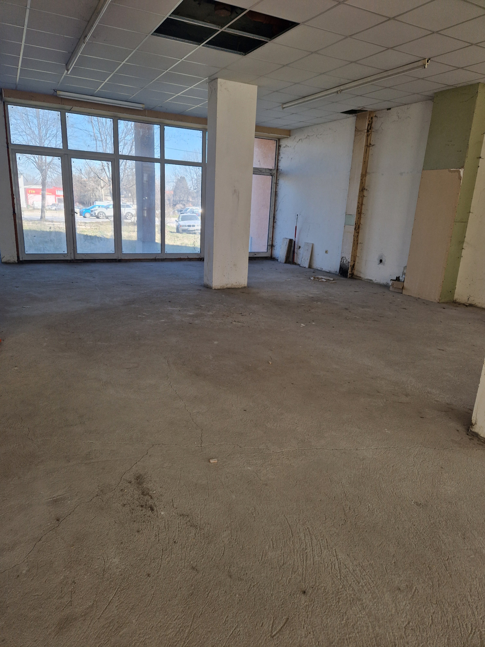 Продава БИЗНЕС ИМОТ, гр. София, Люлин 10