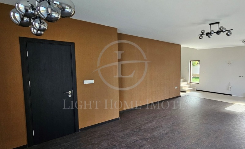 Продава КЪЩА, с. Белащица, област Пловдив, снимка 2 - Къщи - 52387487