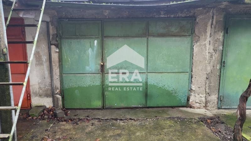 Продава ГАРАЖ, ПАРКОМЯСТО, гр. Пловдив, Въстанически
