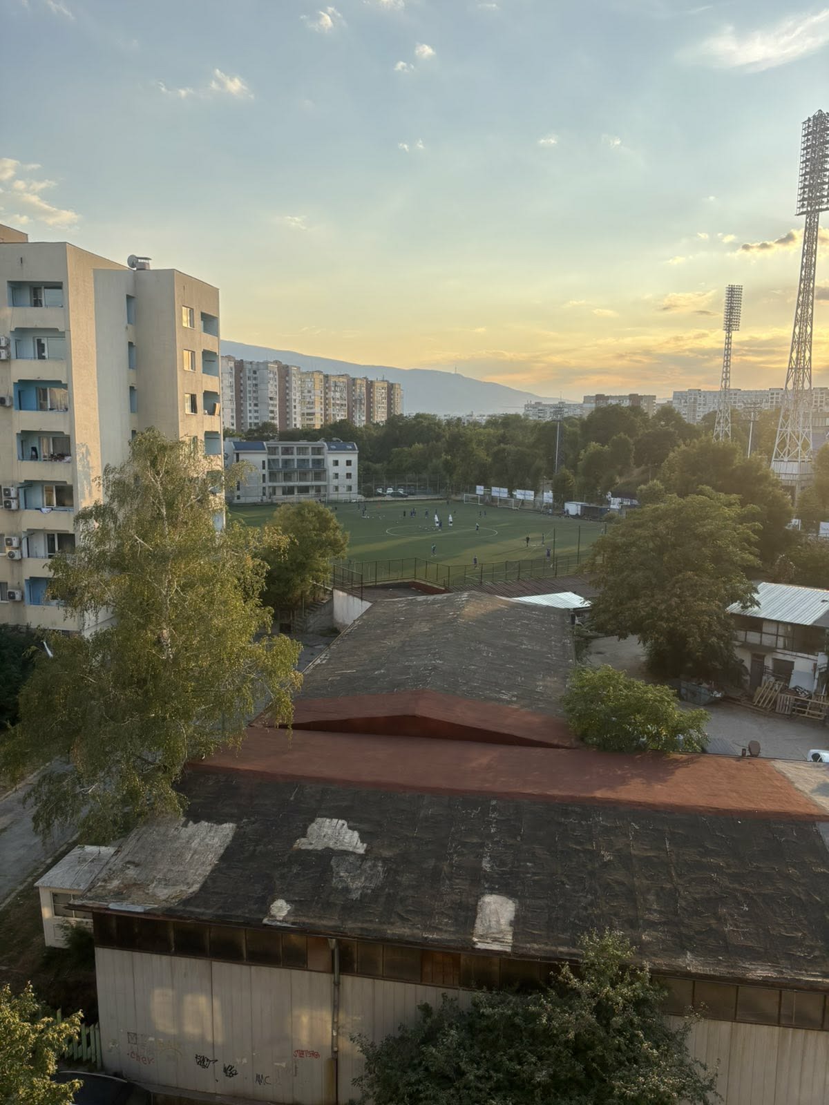 Продава 2-СТАЕН, гр. София, Сухата река