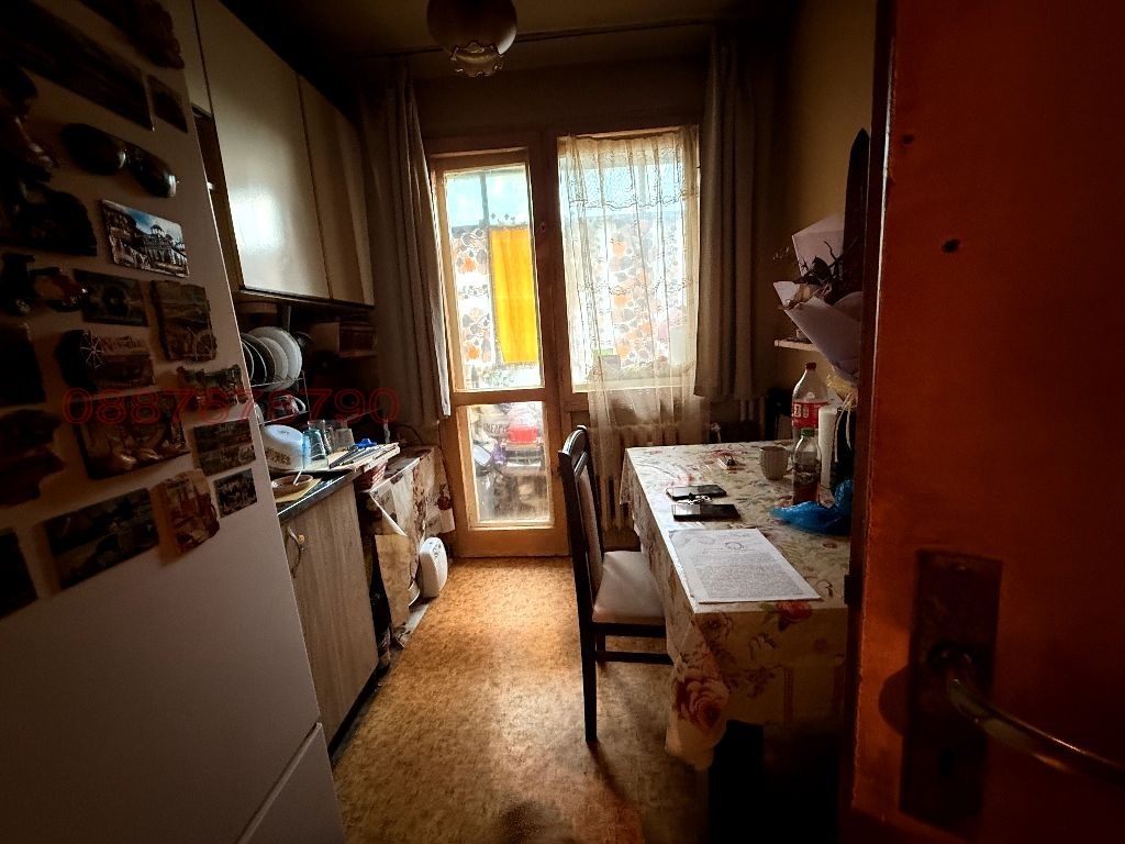 Продава 3-СТАЕН, гр. София, Бъкстон, снимка 2 - Апартаменти - 55105652