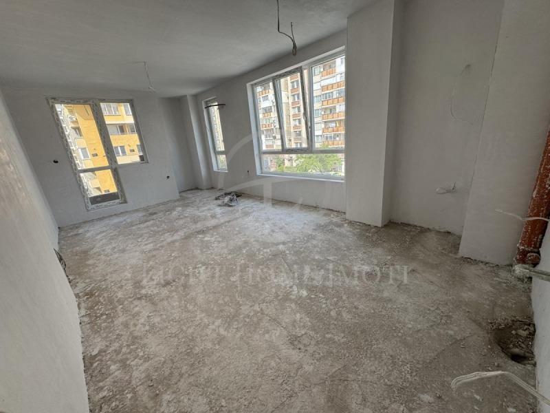 Продава  3-стаен град Пловдив , Южен , 97 кв.м | 76249673 - изображение [3]