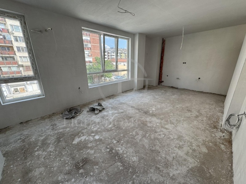 Продава  3-стаен град Пловдив , Южен , 97 кв.м | 76249673