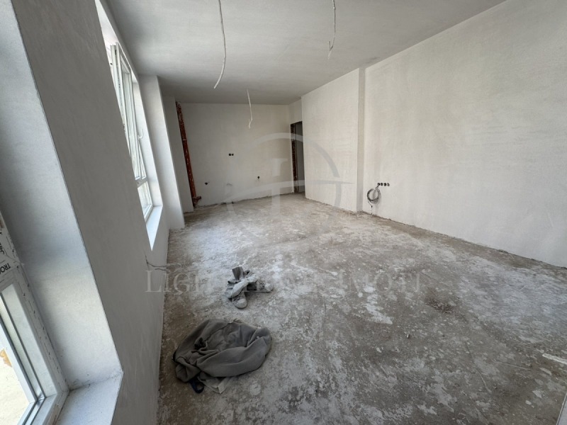 Продава  3-стаен град Пловдив , Южен , 97 кв.м | 76249673 - изображение [4]