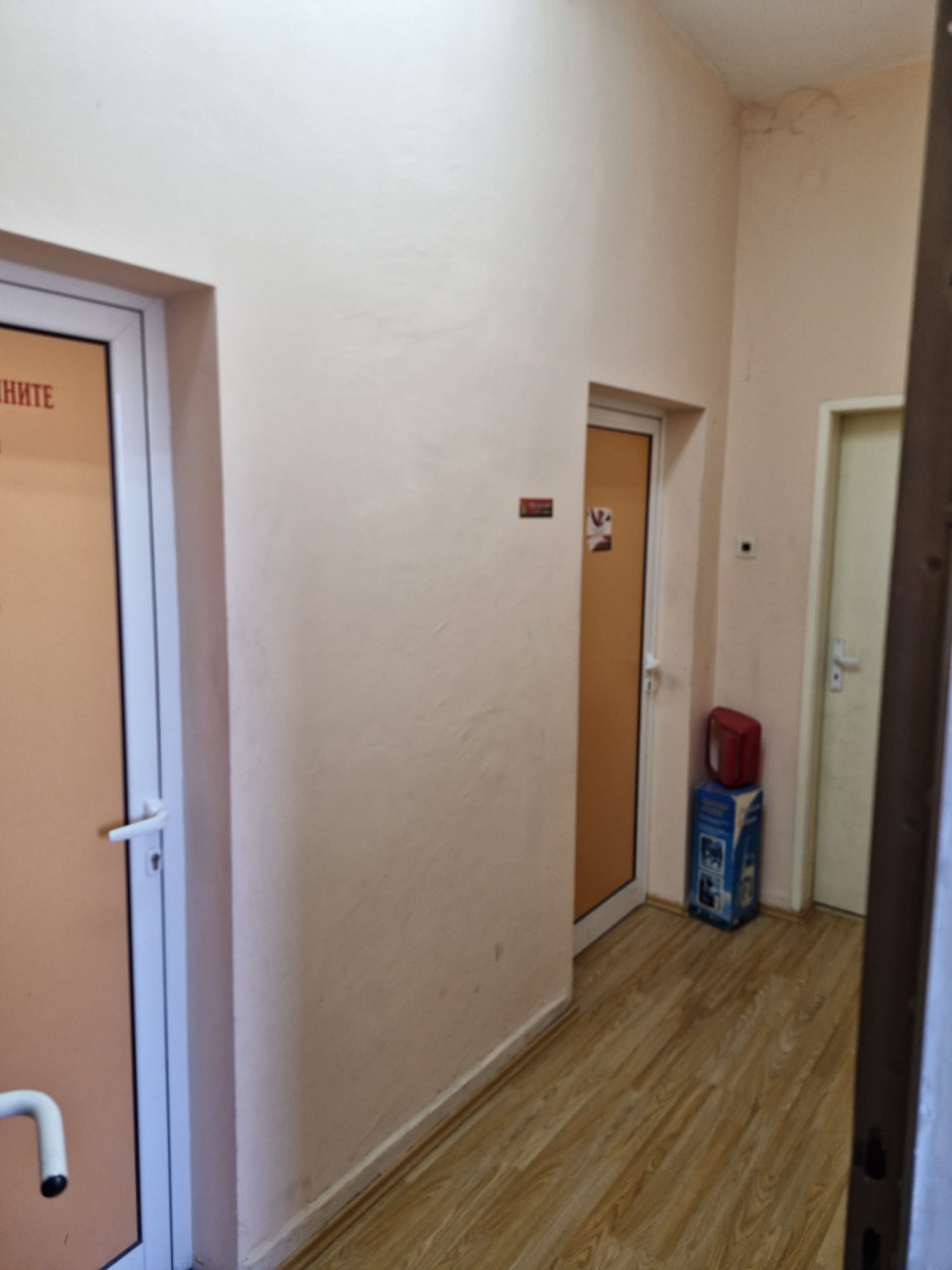 Продава ОФИС, гр. Асеновград, област Пловдив, снимка 8 - Офиси - 55888042