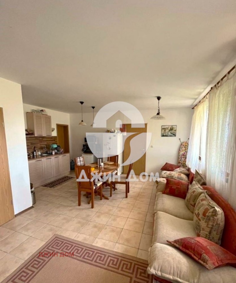 In vendita  Piano della casa regione Burgas , Kosharitsa , 120 mq | 50457171